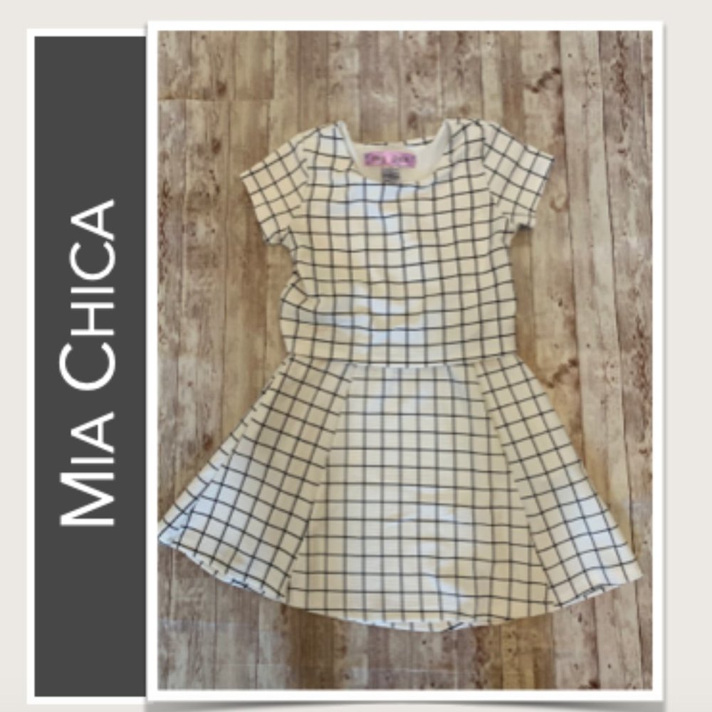 Mia Chica White & Black Plaid Dress